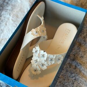 Italian Shoemakers White Sandals with Floral Embellishments